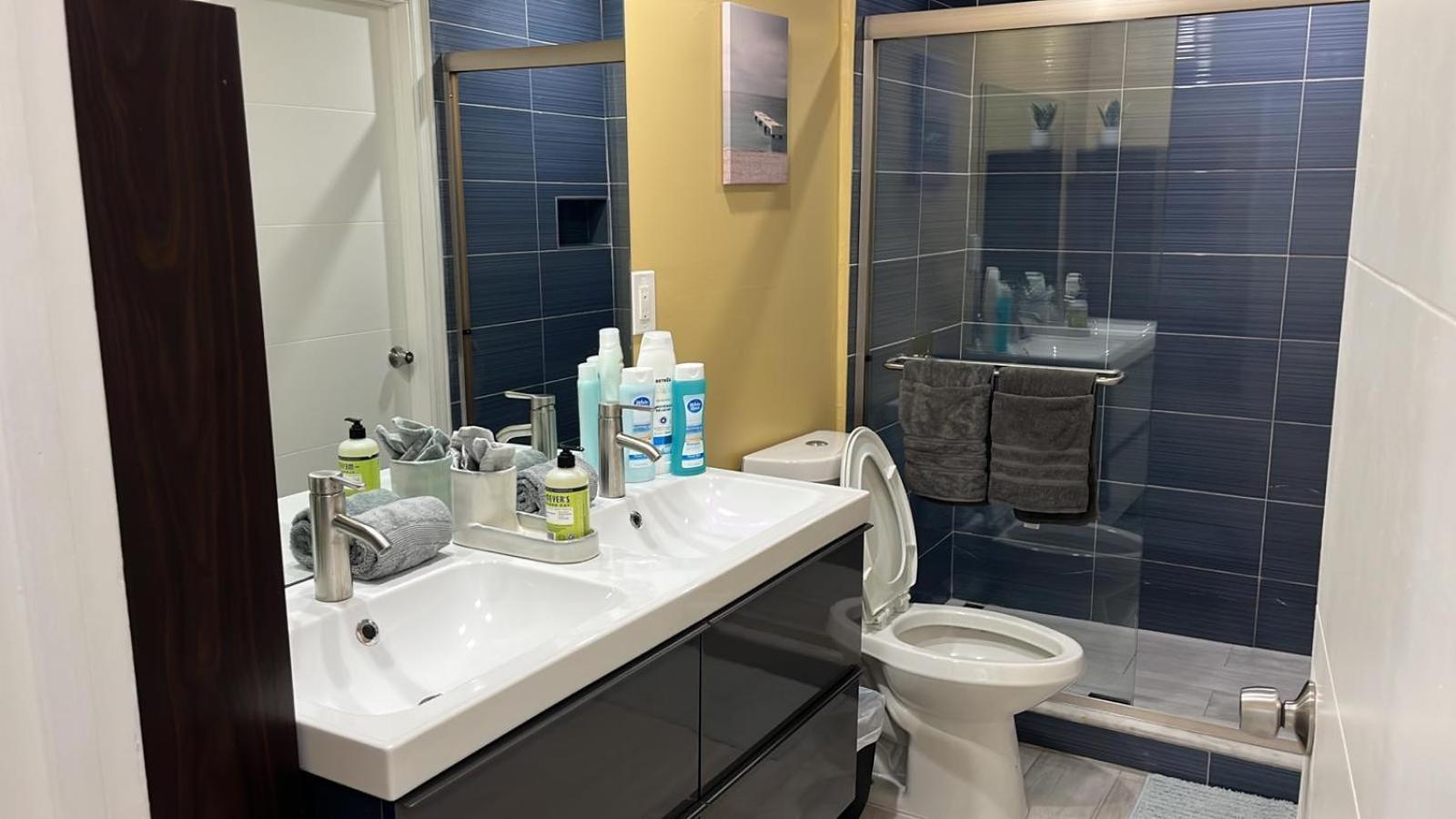Beautiful, Fully Furnished 4Bed 2Bath House - 5 Minute Walk To Miracle Mile Downtown Coral Gables Vila Miami Exterior foto