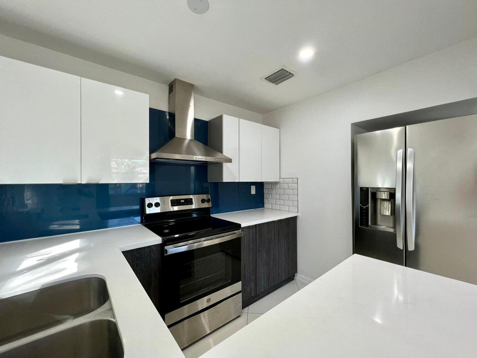 Beautiful, Fully Furnished 4Bed 2Bath House - 5 Minute Walk To Miracle Mile Downtown Coral Gables Vila Miami Exterior foto